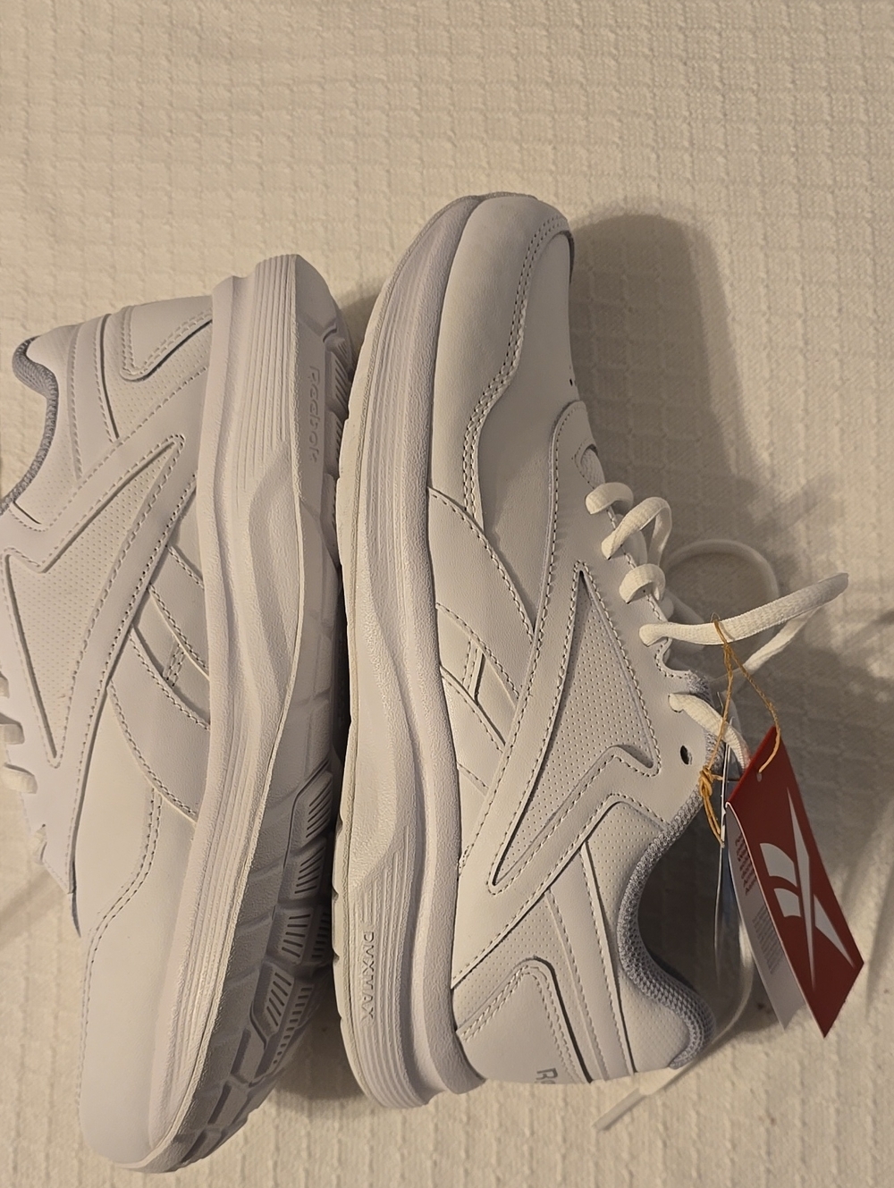 Reebok Walk Ultra 7 DMX Max Women’s Walking Shoes White Gray Size 9 NWT